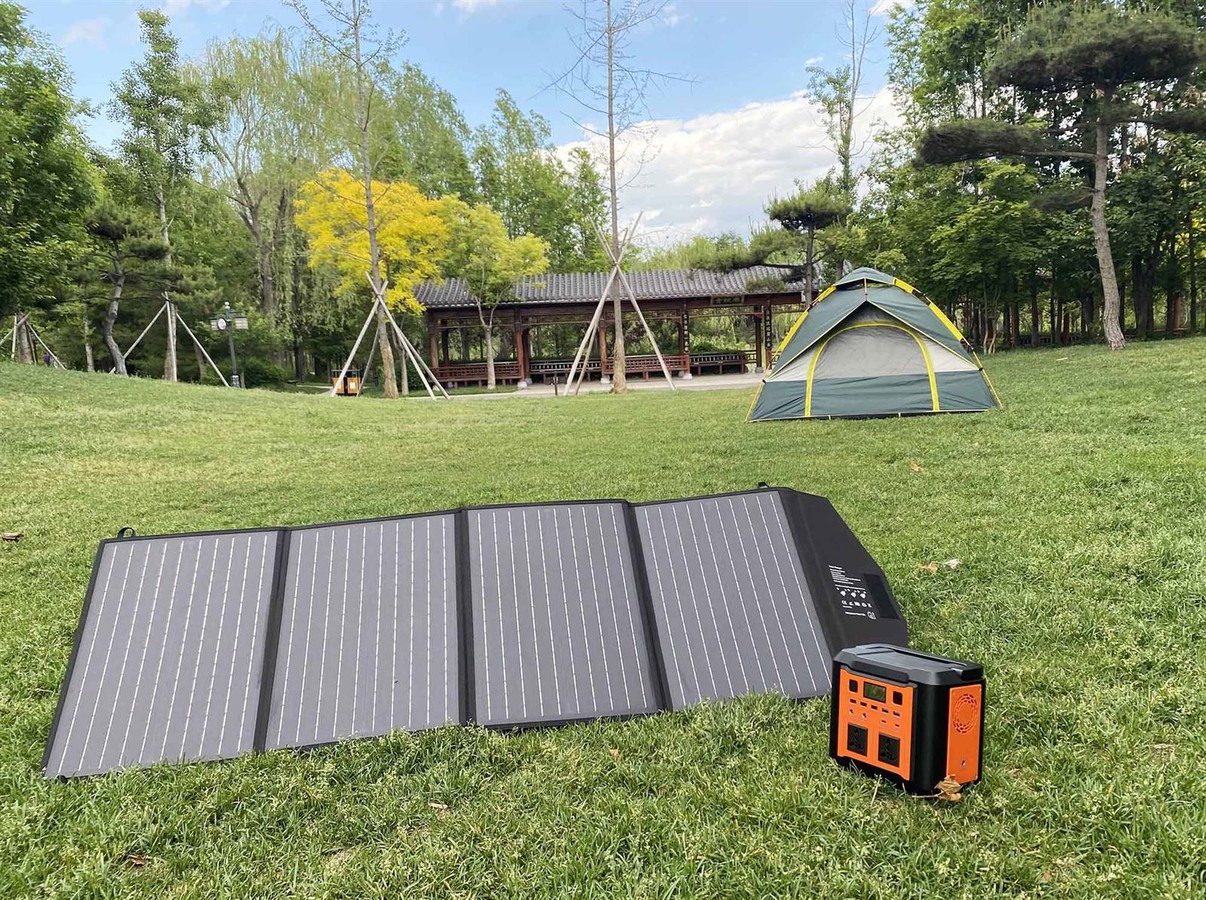 black folding solar panel 120w 102 black folding solar panel 120w 102