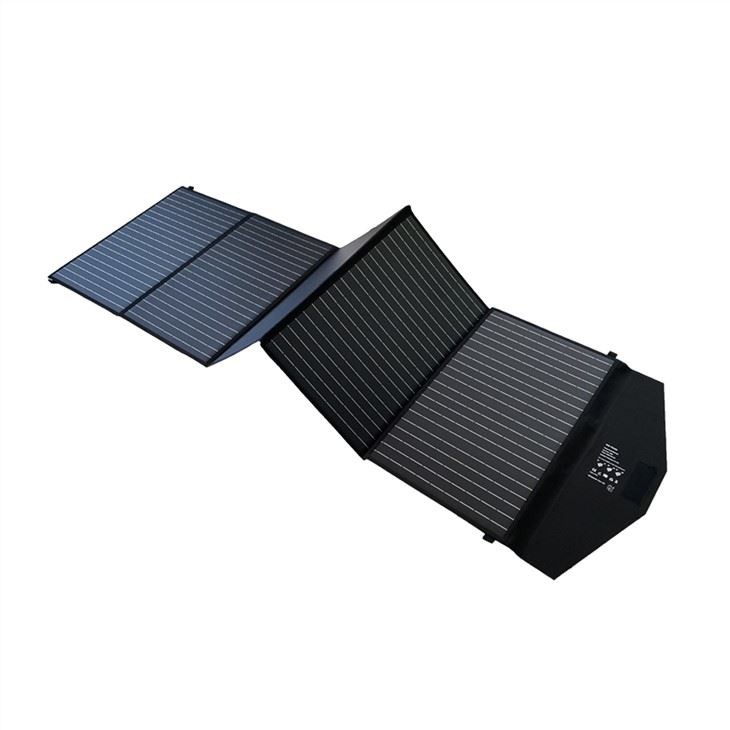 ক্যাম্পিংয়ের জন্য পোর্টেবল ভাঁজ সৌর প্যানেল