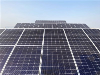 গ্রিড সৌরজগতে 100 কেডব্লিউ